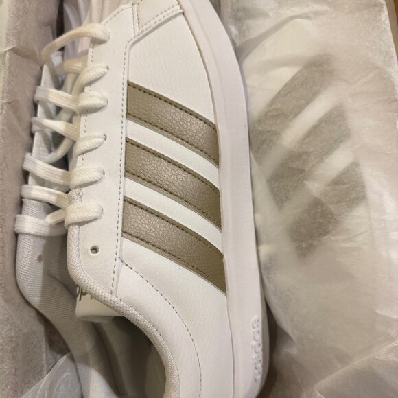 Adidas Grand Court 2.0 sneaker/ Tennis Shoes White/cyber Metallic, various sizes - Picture 3 of 13